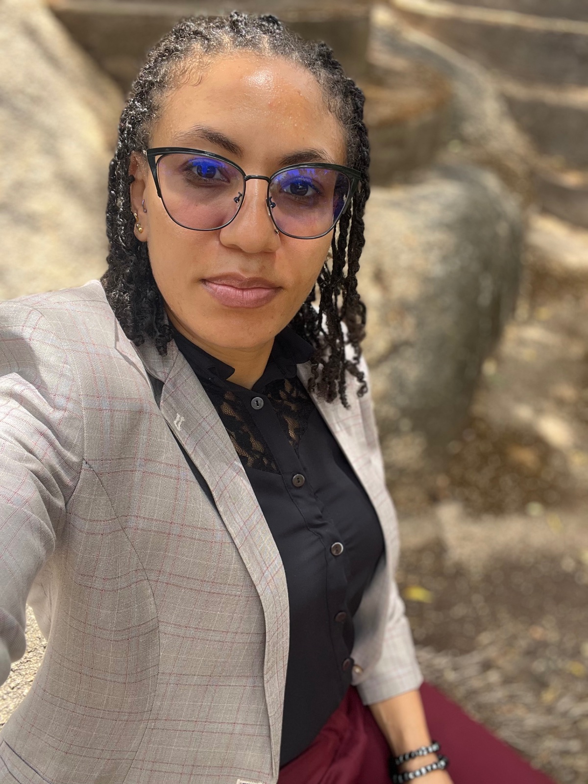 Profile photo of Muna Nweke-Ashien, executive virtual assistant from Nigeria